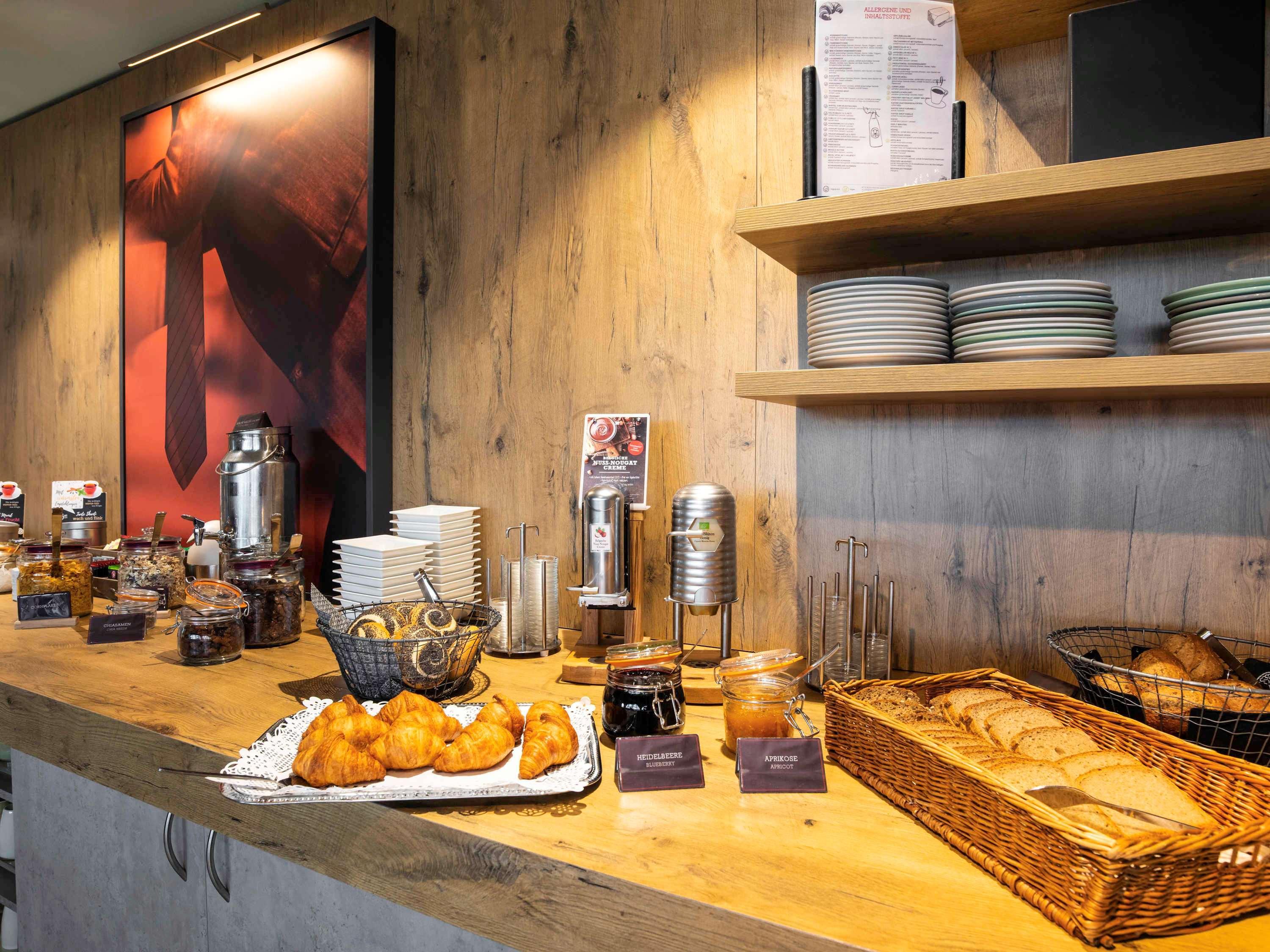 Hotel Ibis Hauptbahnhof 3*