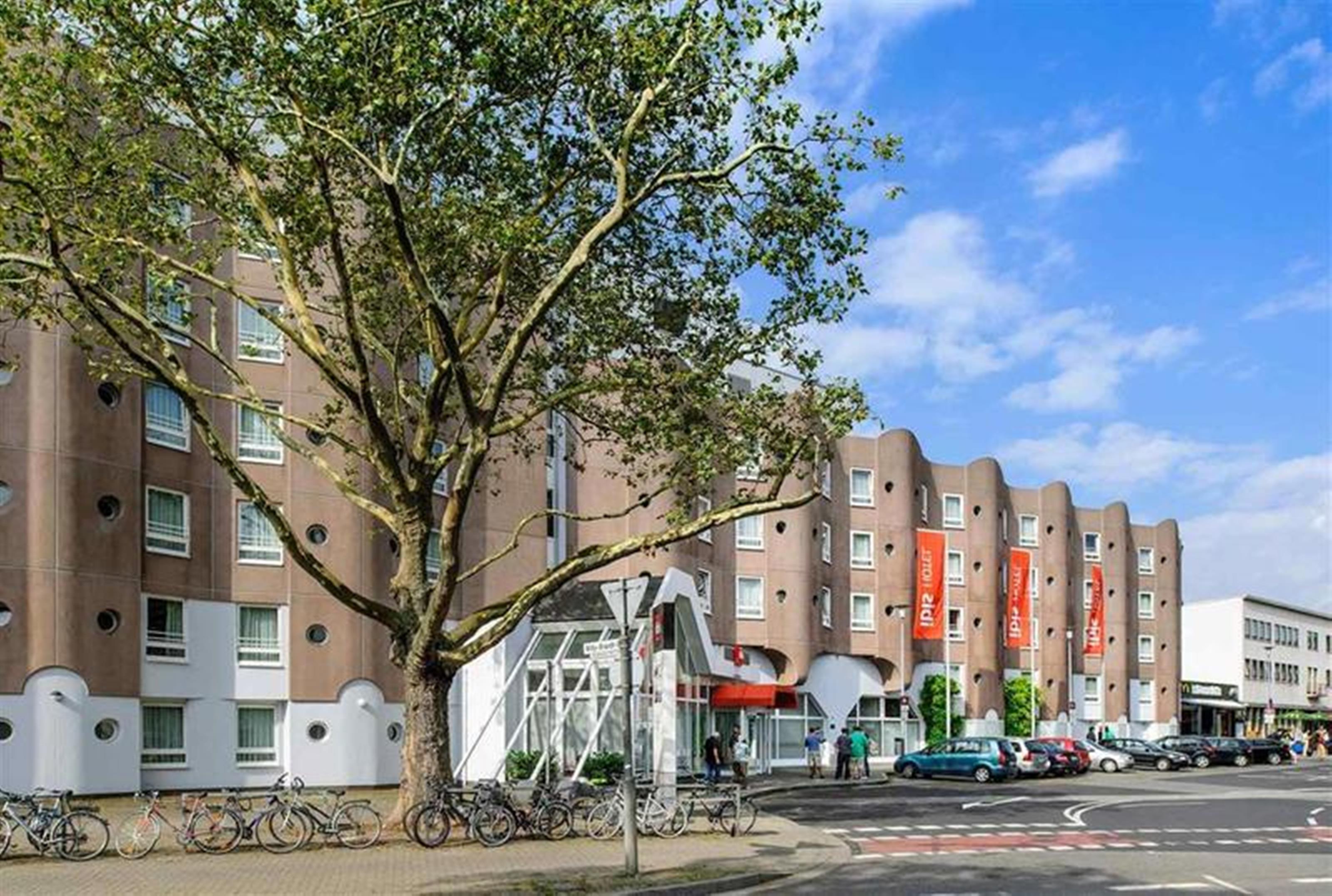 Ibis Hauptbahnhof 3*